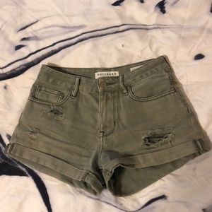 Bullhead (Pacsun) High rise shorts